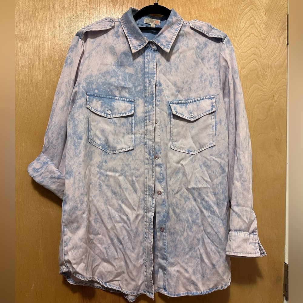 GB Button Down